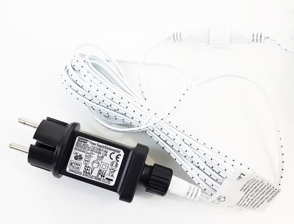 LUMA LED Lumière de Noël pluie, 630 LED 20mètres câble d'alimentation 5m IP44 blanc froid avec une minuterie