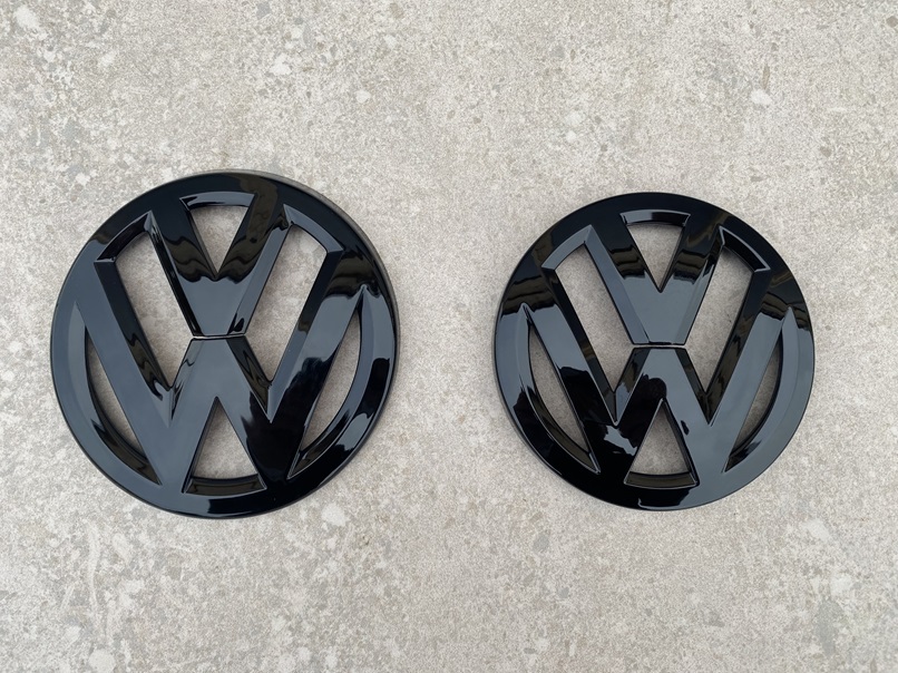 VW POLO 6R (2009-2013) front and rear emblem, logo (11.2cm and 12.4cm) - black glossy