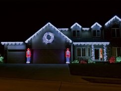 LUMA LED Luz navideña lluvia con relámpago con un destello, 105 LED 2,5metros cable de energía 5m 105 LED IP44 blanco frio con un temporizador
