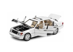 Mercedes Benz S W140 metalni model igračke svjetla baterije zvuk 1:24 Bijela