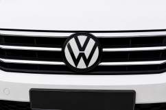 VW JETTA (2006-2011) front and rear emblem, logo (15,4cm a 10,4cm) - mirror white