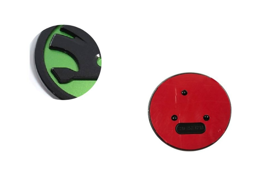 Emblem ŠKODA logo 90mm greenish black 32D853621A